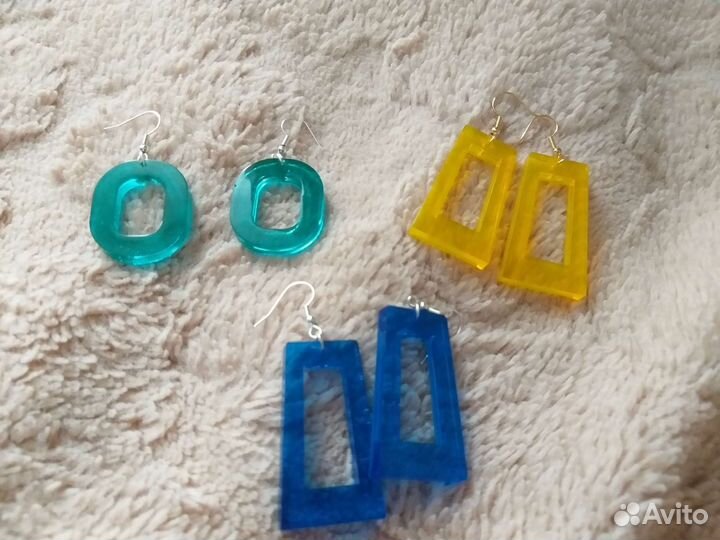 Сережки ручной работы из эпоксидной смолы