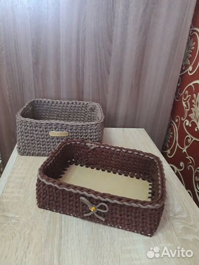 Вязаные корзинки ручной работы