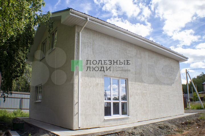 Коттедж 142 м² на участке 7 сот.