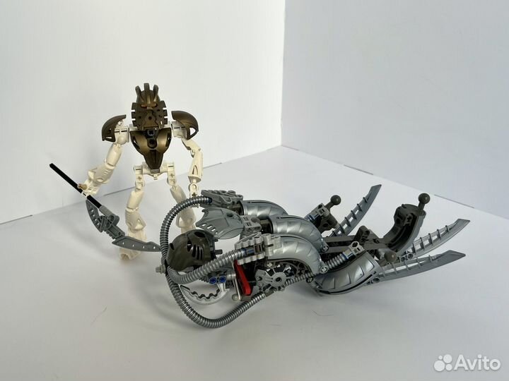 Lego Bionicle Titans 8596 Takanuva