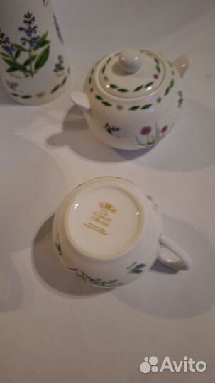Чайник, сахарница, сливочник, молочник. Англия