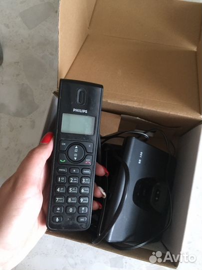 Philips телефон