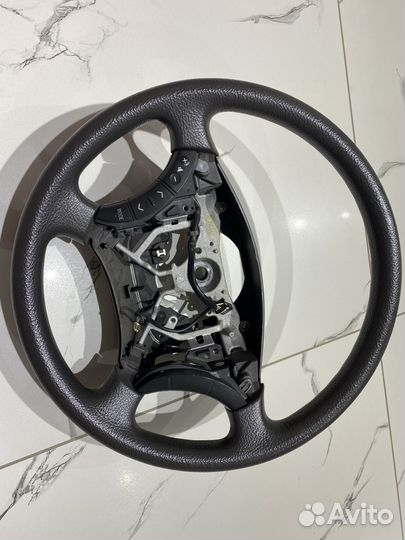 Руль toyota alphard 2002-2008