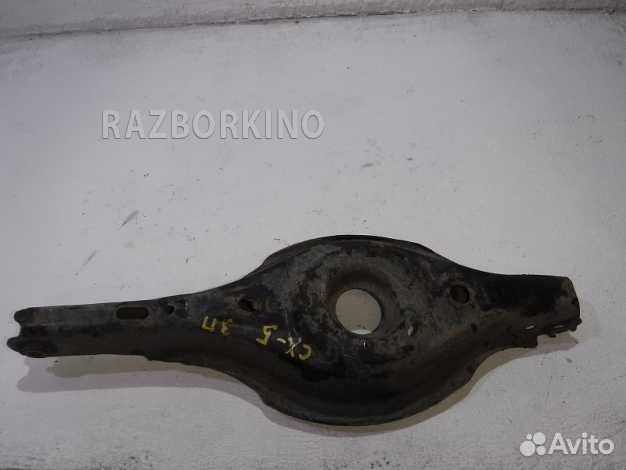 Рычаг задний нижний правый