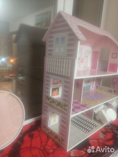 Домик кукольный