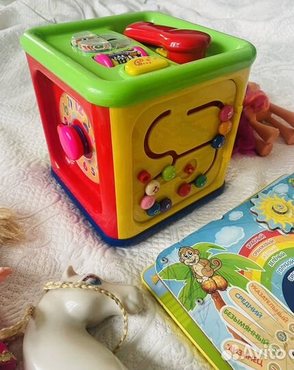Развивающие игрушки пакетом