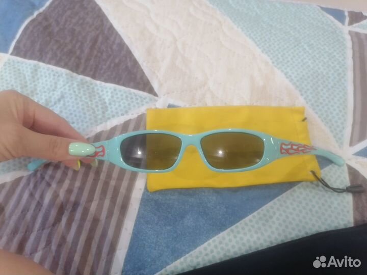 Солнцезащитные очки