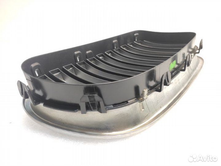 Решетка радиатора передняя левая Bmw 5-Series F10