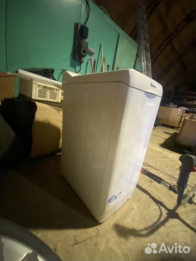 Стиральная машина с вертикальной загрузкой