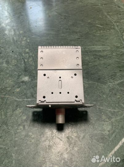 Магнетрон новый LG 2M213 для свч