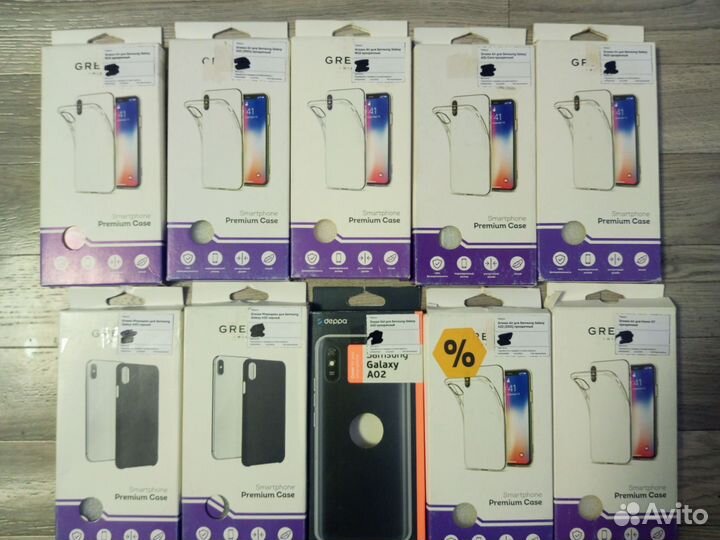 Чехлы на смартфон