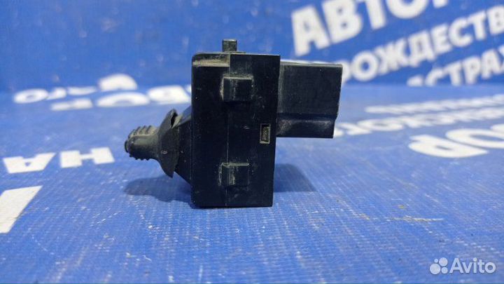 Кнопка стеклоподъемника Dodge Stratus седан EDZ