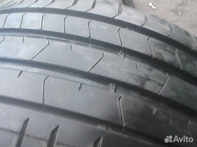 Pirelli P Zero PZ4 L.S. 255/35 R19 96Y