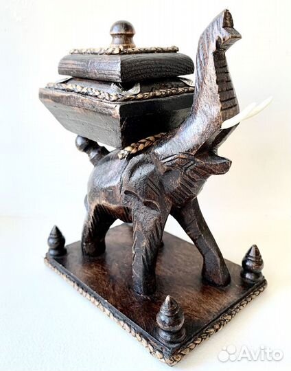 Деревянные фигурки, статуэтки