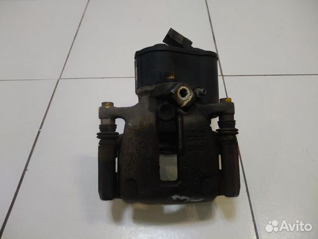 Суппорт задний левый Volkswagen Tiguan 5N1 2007-20