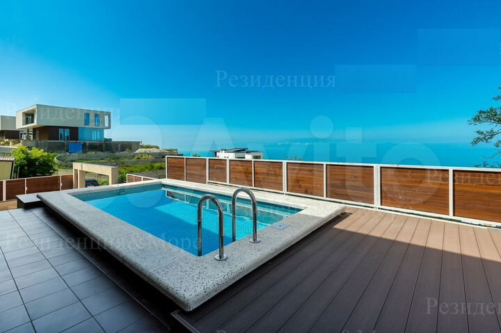 Дом 180 м² на участке 5 сот.