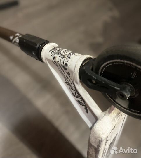 Трюковой самокат