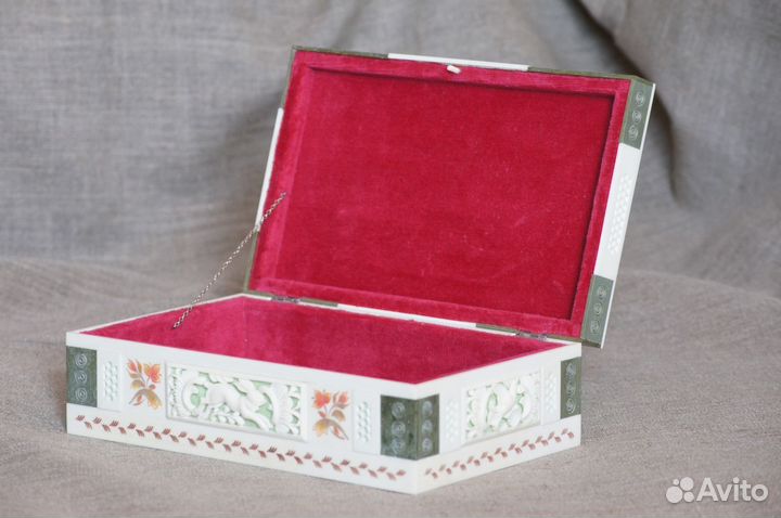 Шкатулка упряжка бивень мамонта А-471