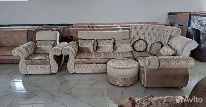 Угол Мини-мадонна