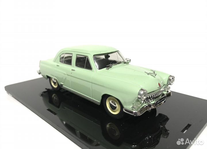 Волга газ-21 2-я серия 1/43 с дисплеем