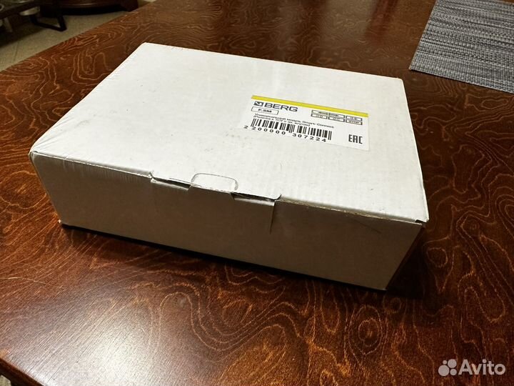 Модуль универсальный Smart Connect berg