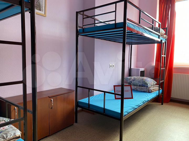 Комната 30 м² в > 9-к., 5/5 эт.