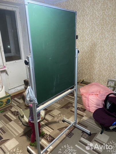 Магнитно маркерная доска