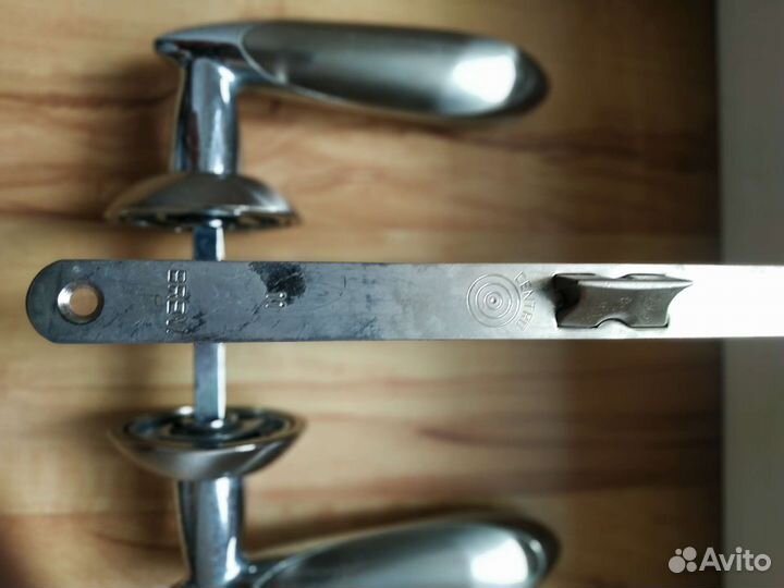 Дверная ручка