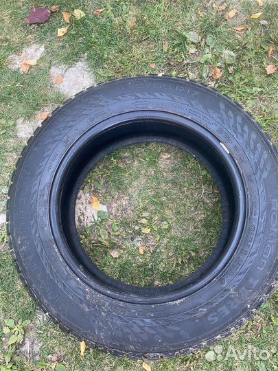 Nokian Tyres Hakkapeliitta 9 SUV 215/65 R17 103T