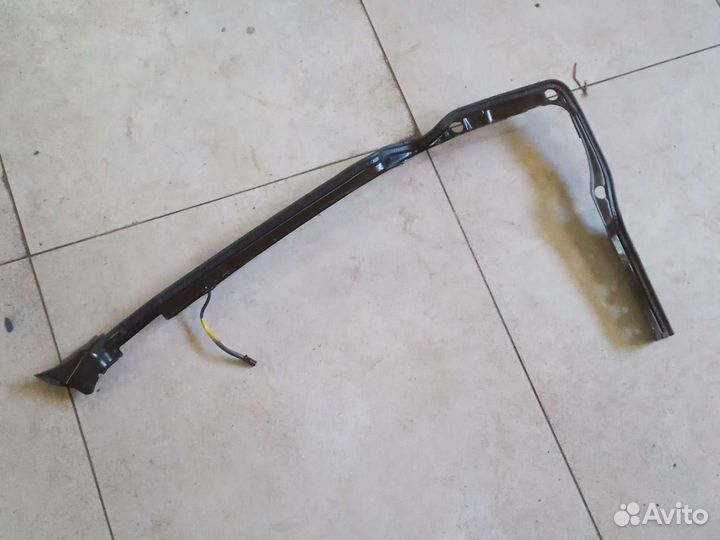 Датчик положения багажника Toyota Land Cruiser 200