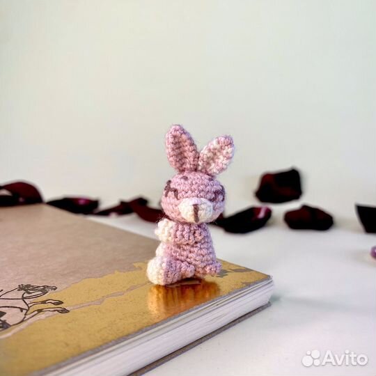 Миниатюрный кролик розовый 4 см