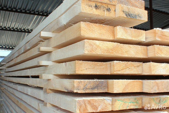 Доска обрезная ест. влаж. хвоя 1 сорт 40х150х6,0