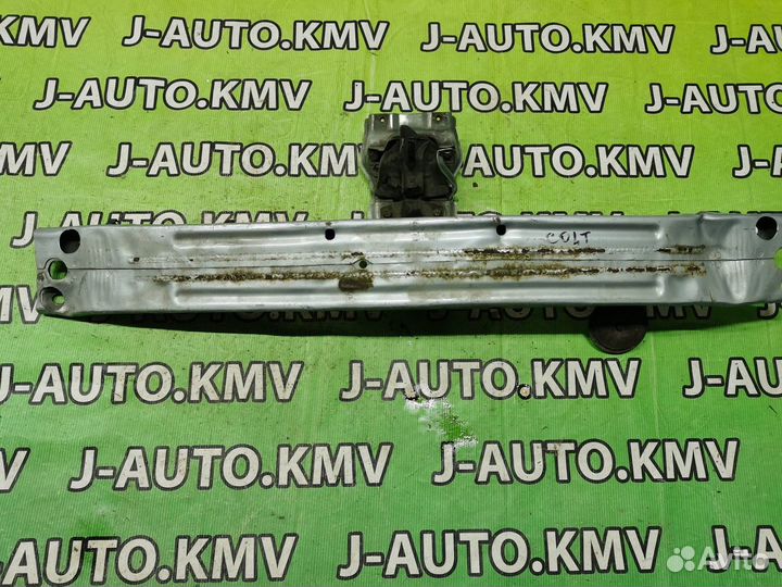 Усилитель переднего бампера Mitsubishi Colt