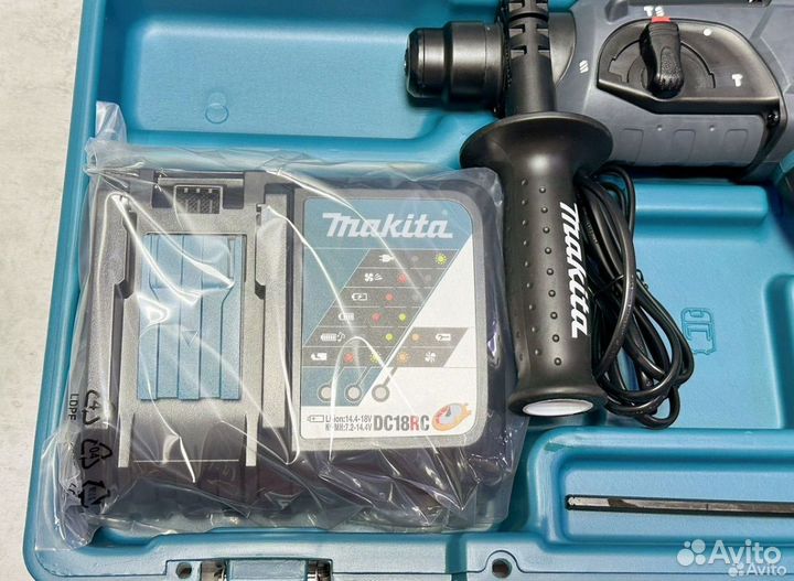 Аккумуляторный перфоратор Makita LXT DHR202RF