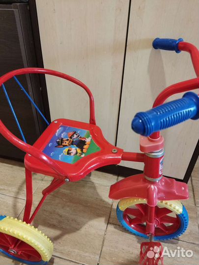 Трехколесный велосипед