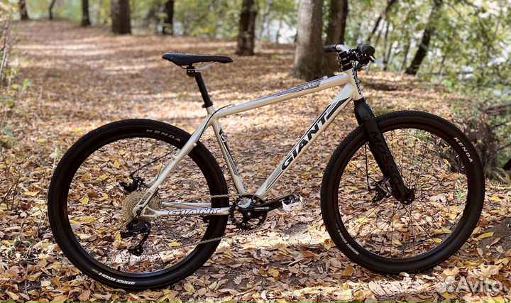 Велосипед Giant