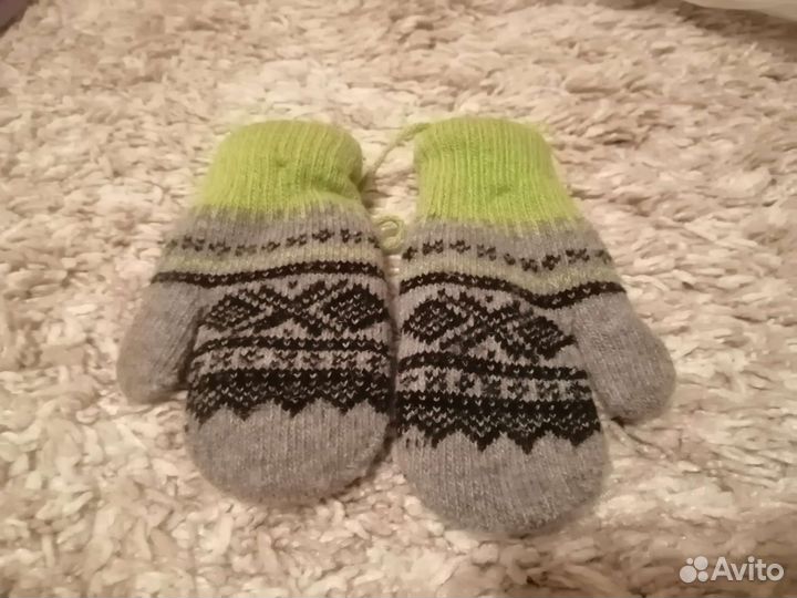 Новые детские варежки Futurino, 14р