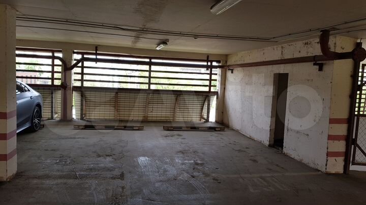 Машиноместо, 15 м²