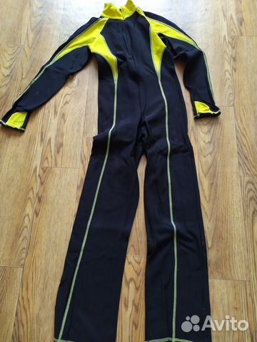 Тренировочный костюм для фигурного катания