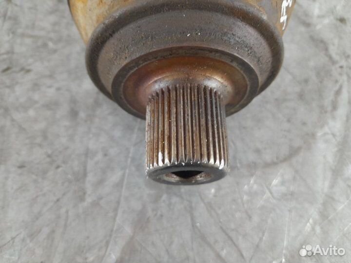 Привод передний правый Volkswagen Phaeton