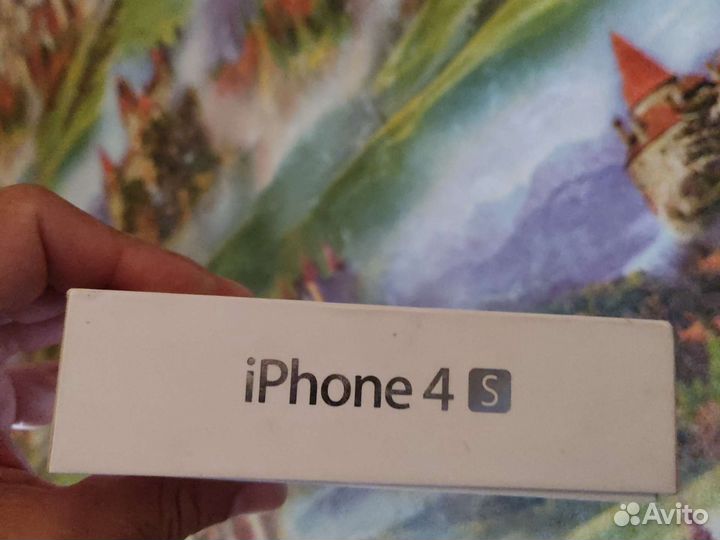 Телефон iPhone 4s