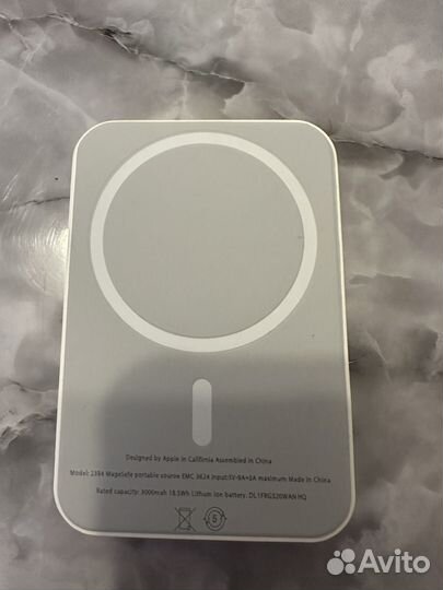 Портативный аккумулятор Apple MagSafe