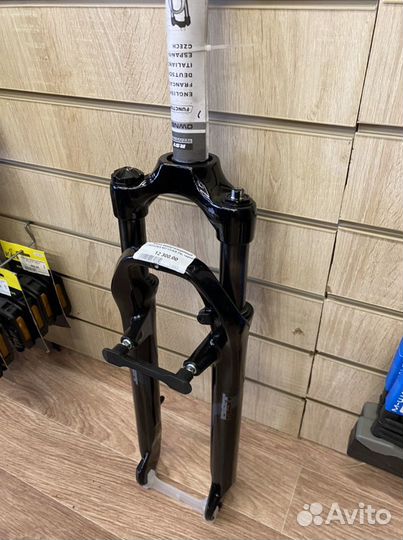 Вилка амортизационная 700Cx28,6 RST vivair TNL