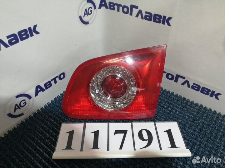 Фонарь Volkswagen Passat