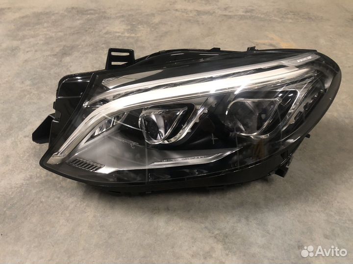 Фара левая на Mercedes GLE166 GLE292