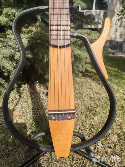 Гитара Yamaha SLG-100N Silent Guitar