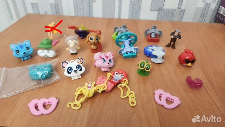 Игрушки Kinder surprise