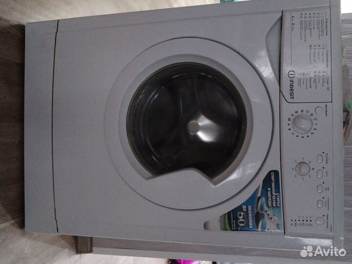 Стиральная машина на запчасти indesit