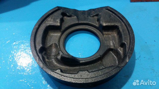 Кронштейн запасного колеса Mercedes-Benz M-Class