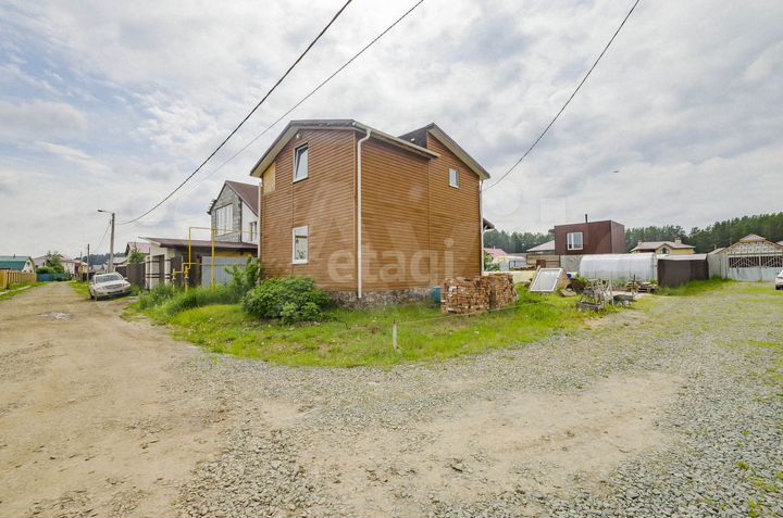 Коттедж 90 м² на участке 5,2 сот.